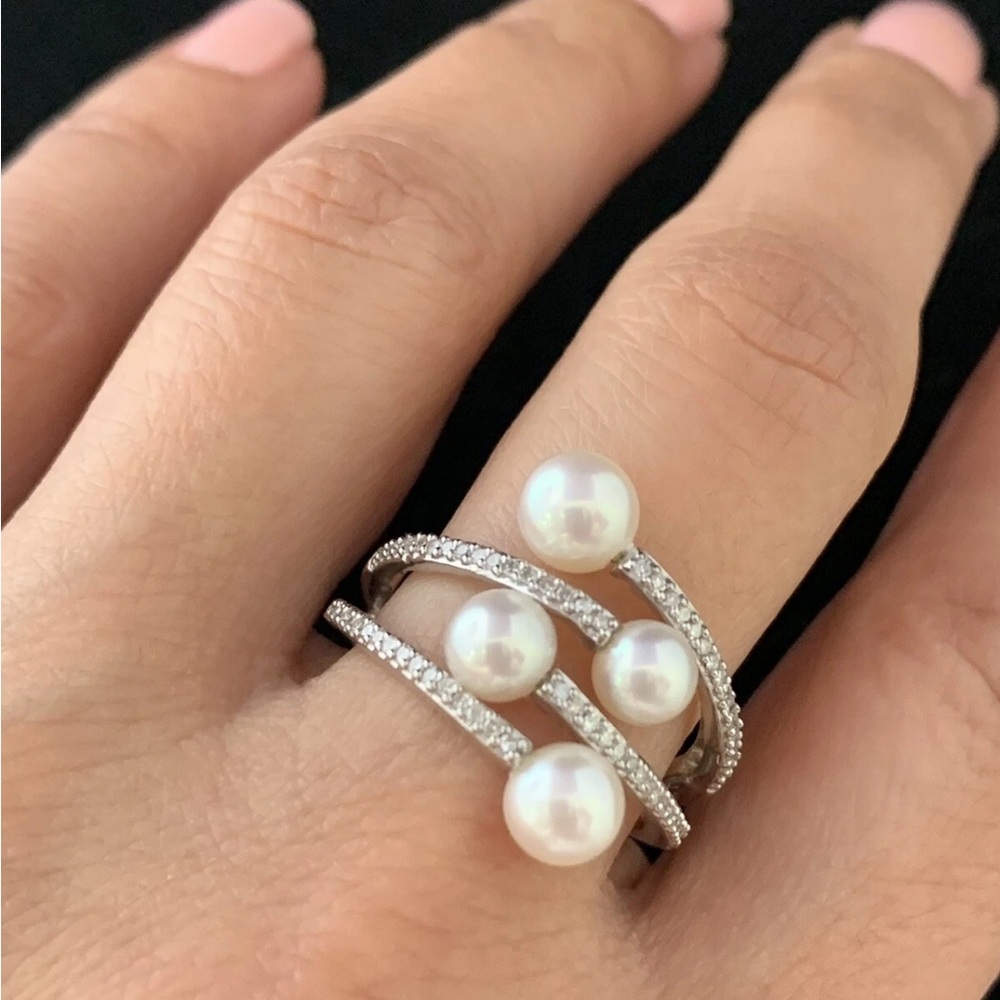Honora Silver and White Pearl Ring with Elegant Design